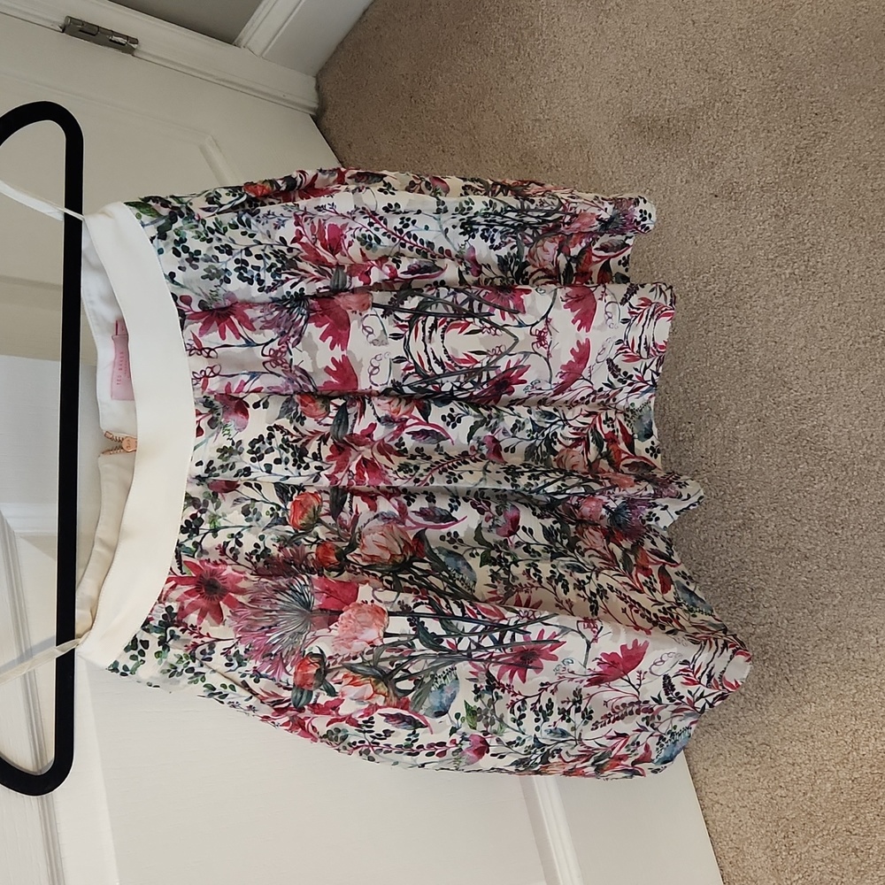 Ted baker floral skirt with pockets